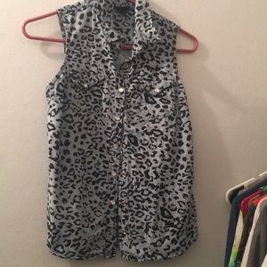 Cute button up